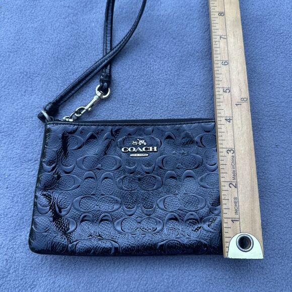 Coach Corner Zip Wristlet Signature Logo Embossed Patent Leather Black - Picture 5 of 8